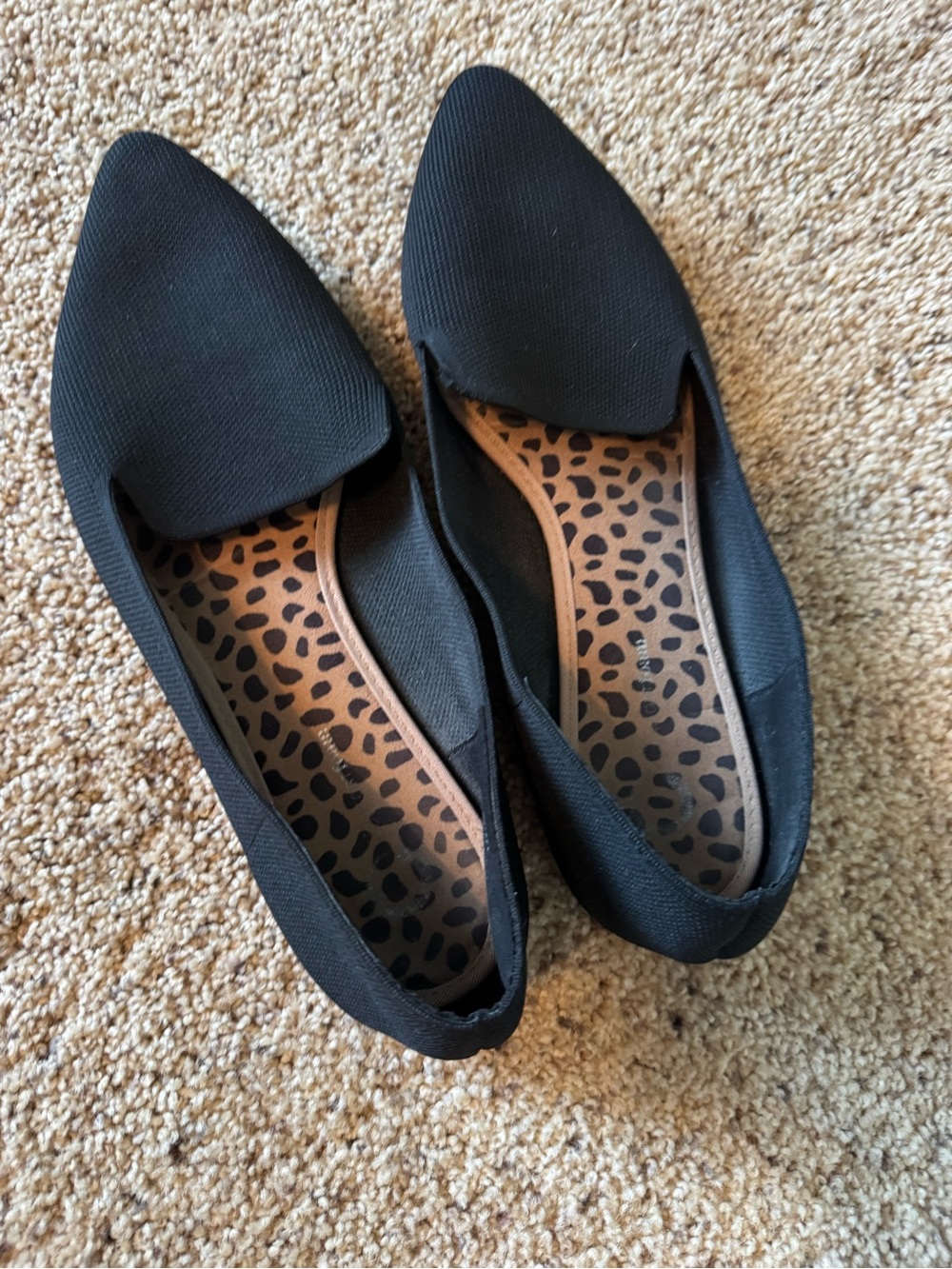 Classic Black Women's Pointed Toe Flats